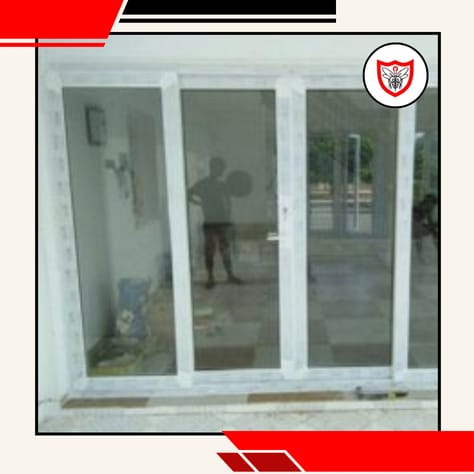 Barrier Free Mesh Door